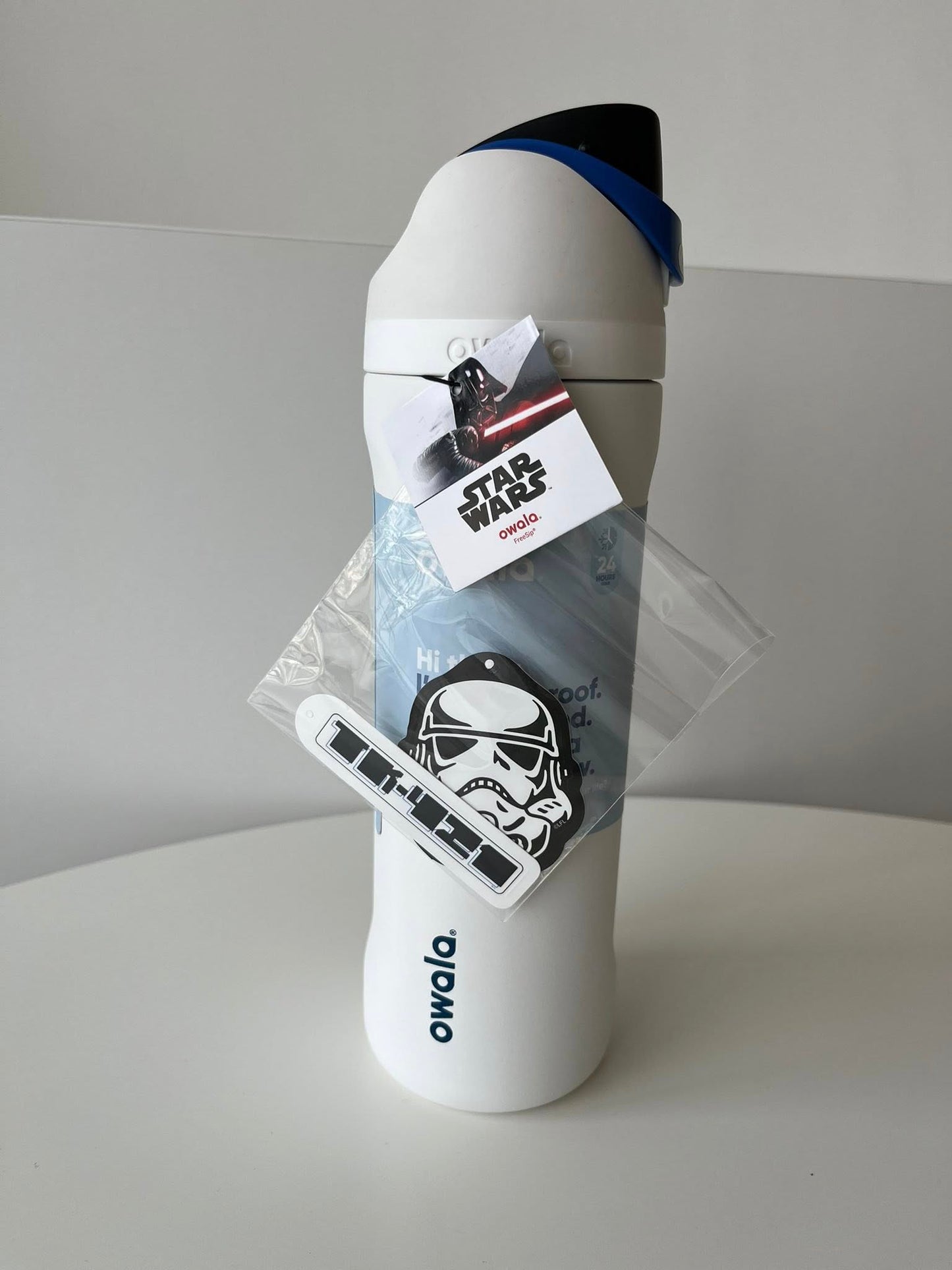 Owala FreeSip 24 oz Star W