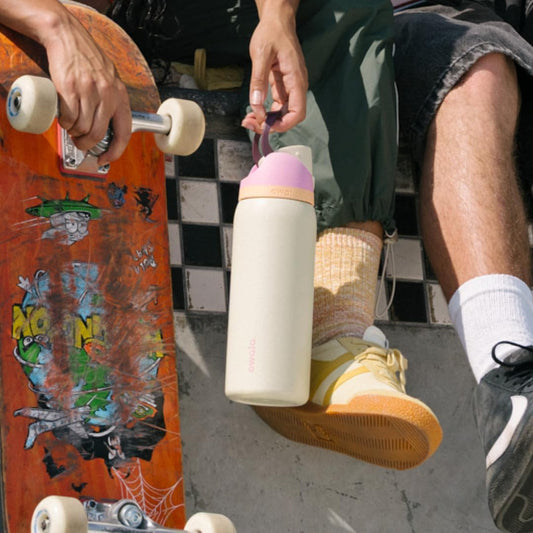 Owala FreeSip 32 oz Daybreak "Pre-Venta"