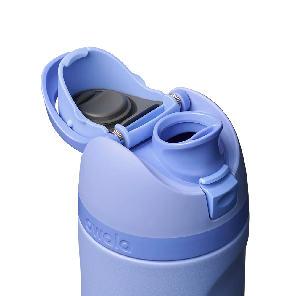 Owala FreeSip 24 oz Out of the Blue "Pre-Venta"