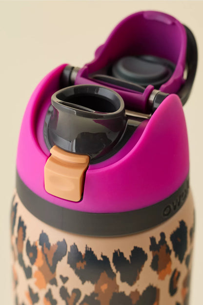 Owala FreeSip 32 oz Wild At Heart "Pre-Venta"