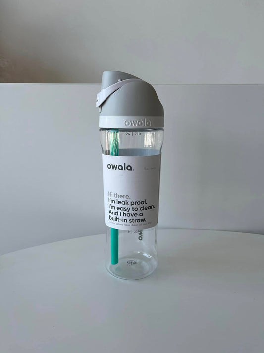 Owala FreeSip 25 oz Clear Tritan Botella de Plástico
