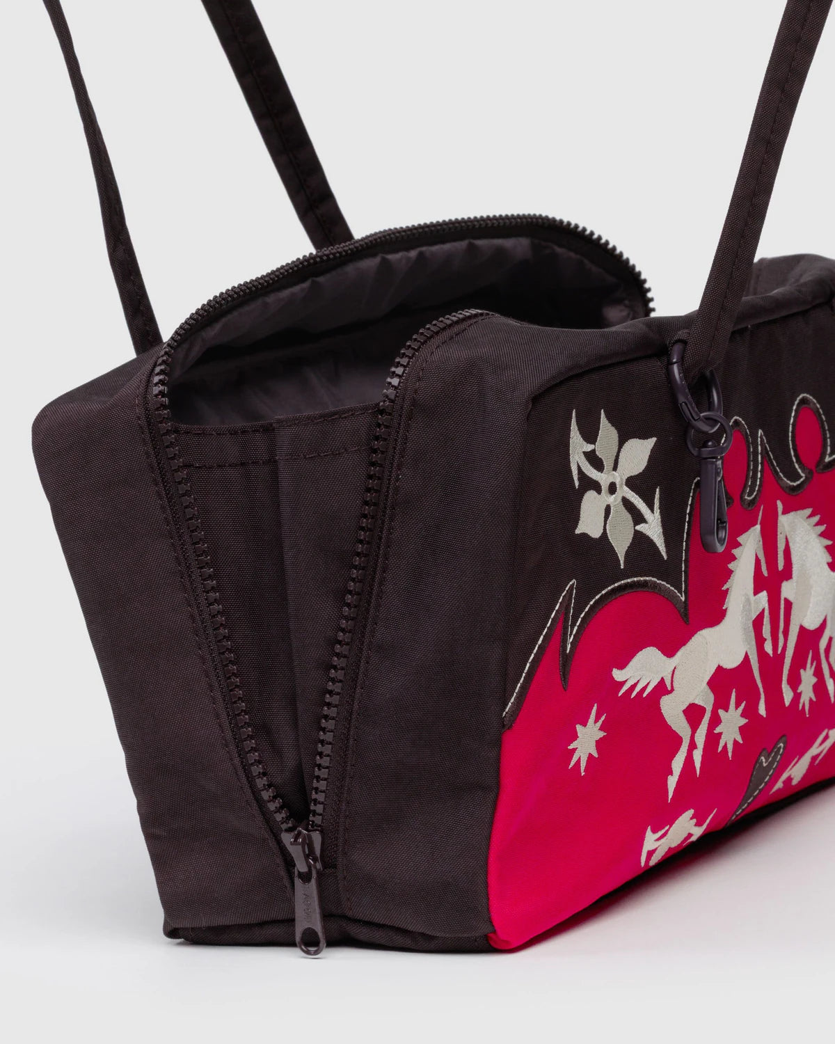 BAGGU Nylon Bowler Bag Western Appliqué "Pre-Venta"
