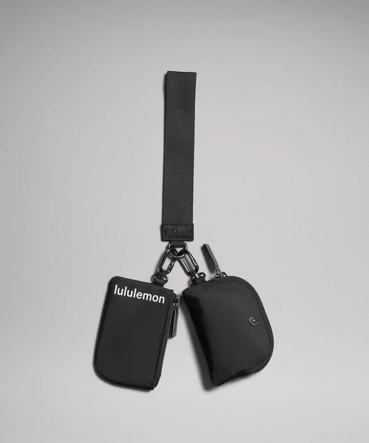 Dual Pouch Wristlet Negro