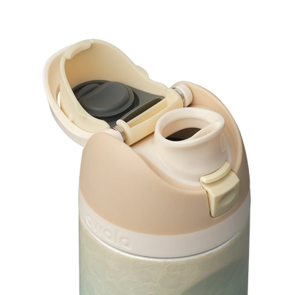 Owala FreeSip 24 oz Rolling In