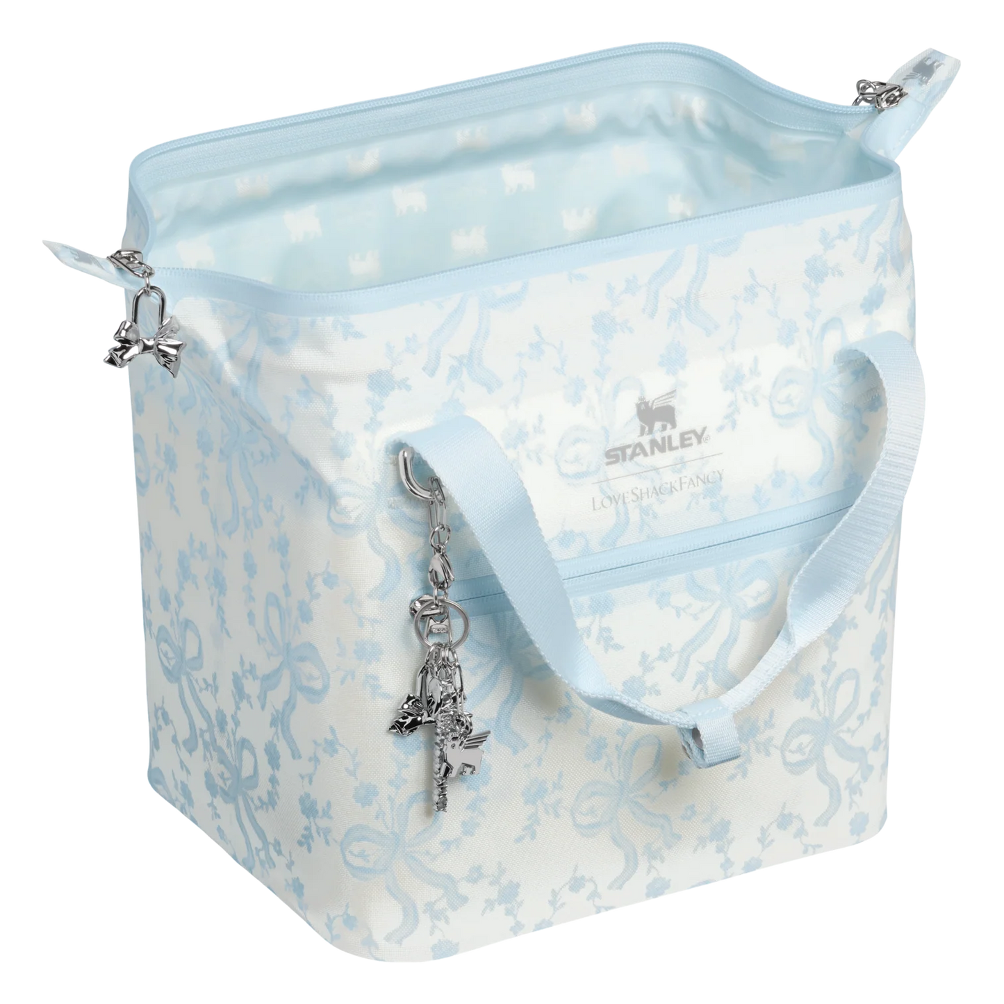 Lonchera 10 Latas LoveShackFancy en Coquette Bow Winter Ice "Pre-Venta"