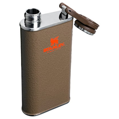 The Post Malone x Stanley Easy Fill Flask en 8 oz ó 236 ml