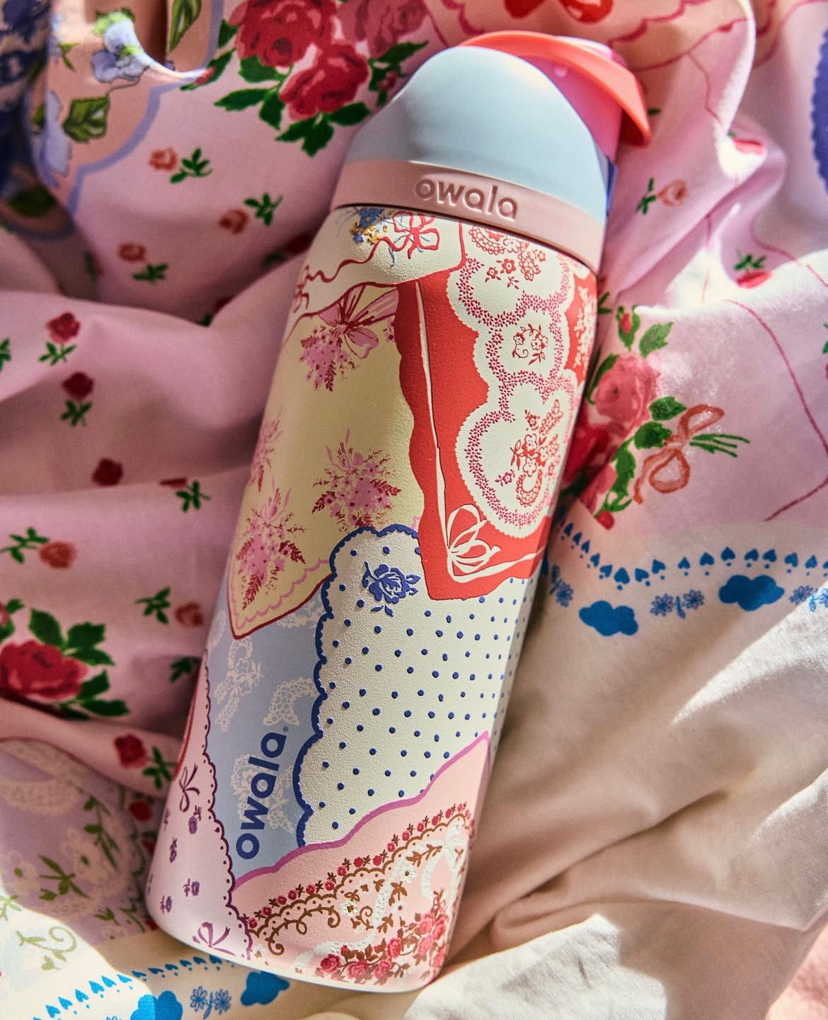Owala FreeSip 32 oz Hankie