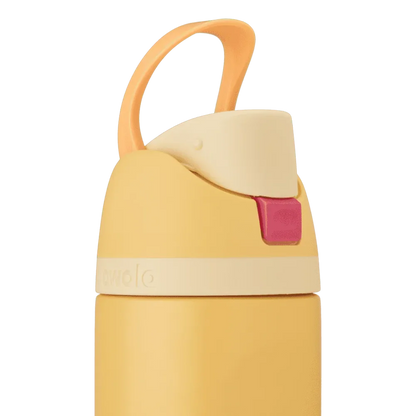 Owala FreeSip 24 oz Princesas "Pre-Venta"