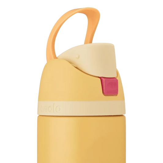 Owala FreeSip 24 oz Princesas "Pre-Venta"