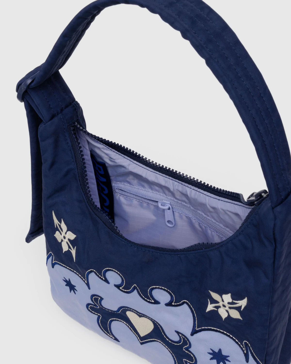BAGGU Mini Nylon Shoulder Bag Western Appliqué "Pre-Venta"